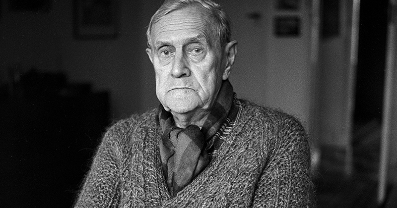 Patrick White was the first Australian writer to win the Nobel