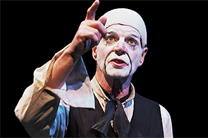 Colin Friels in Scaramouche Jones at Arts Centre Melbourne (photo by Lachlan Bryan)