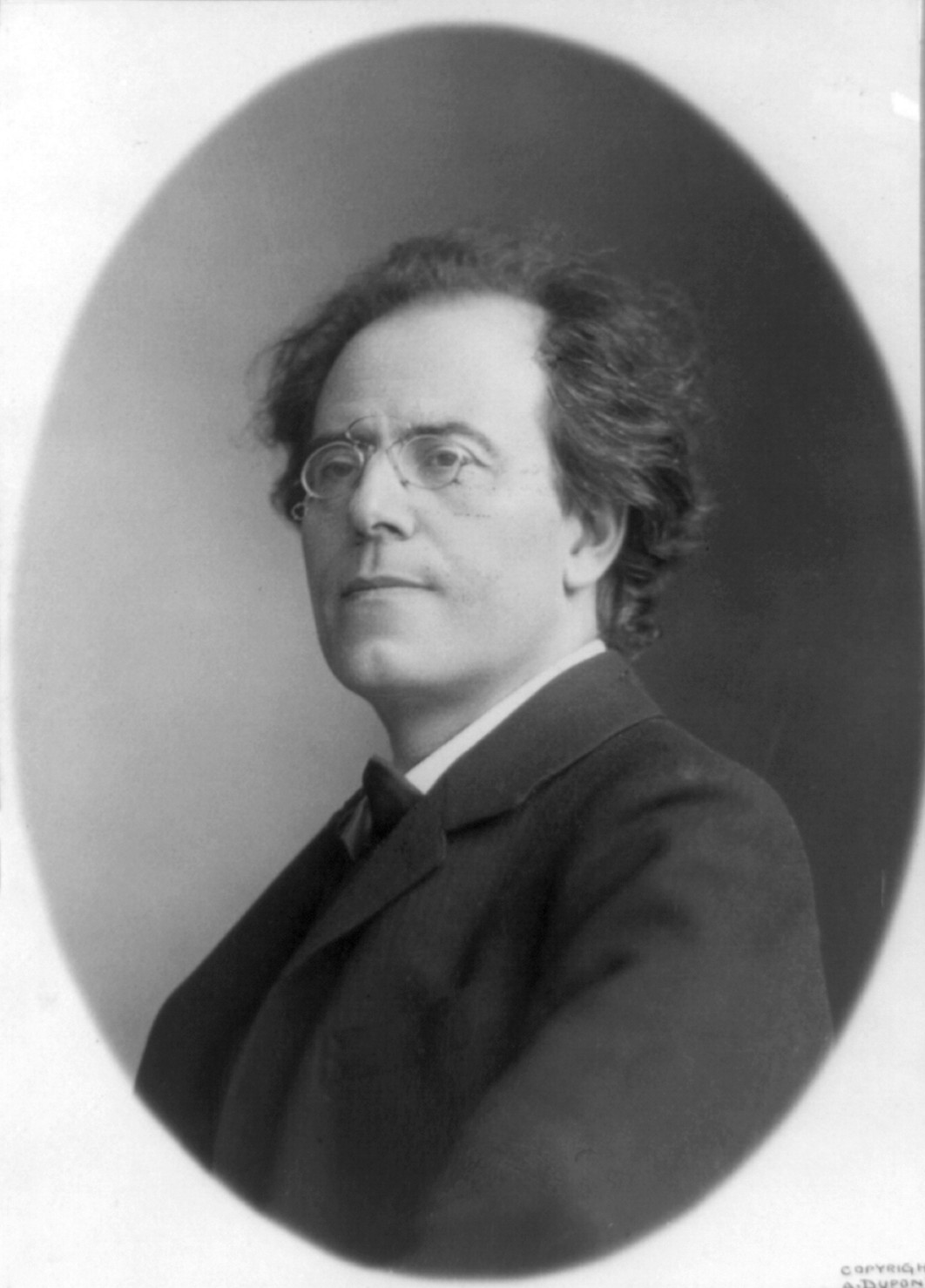 Gustav Mahler, 1909 (credit: Wiki Commons)
