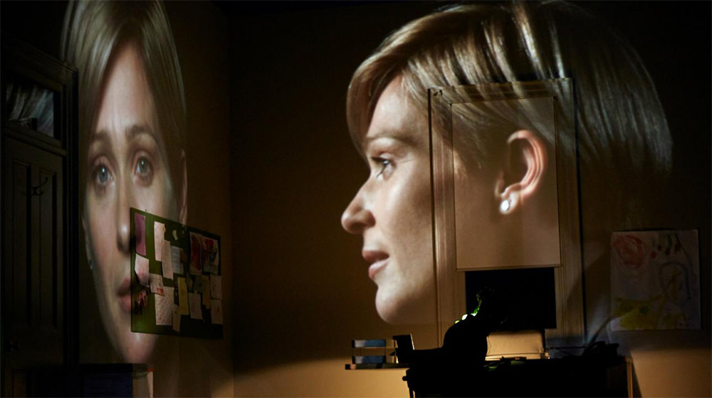 Sian Brooke in I'm Not Running (photo by Mark Douet)