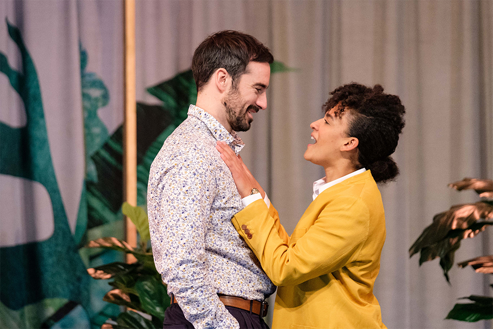 Duncan Ragg as Benedick and Zindzi Okenyo as Beatrice in Much Ado About Nothing (photograph by Clare Hawley)