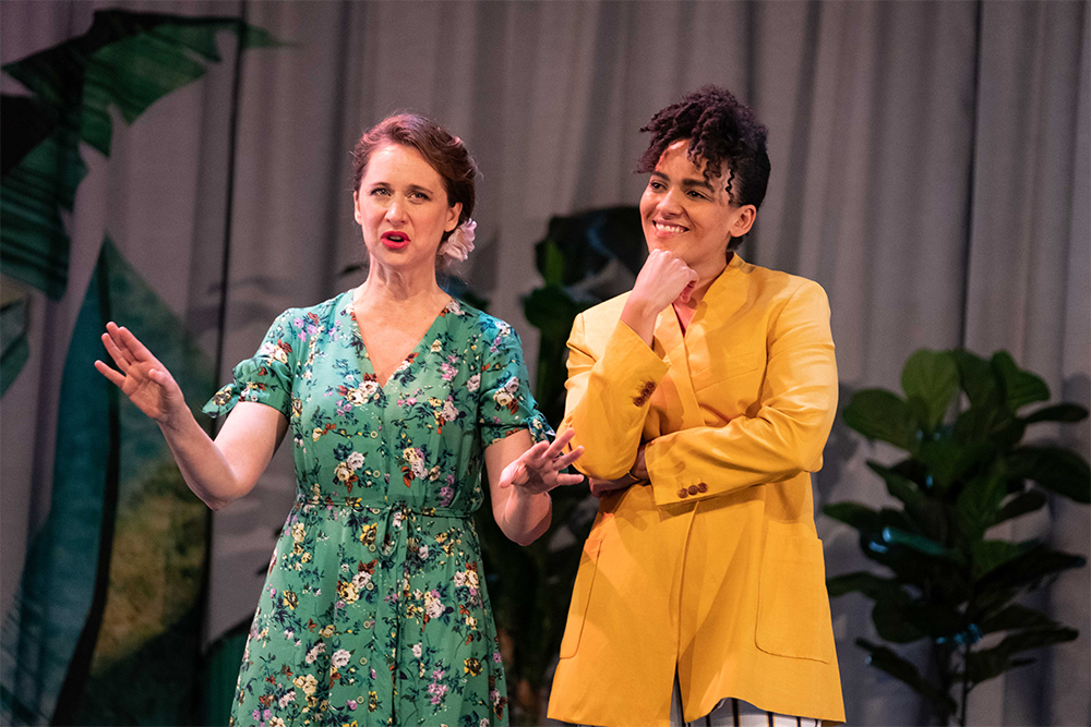 Mandy Bishop as Dogberry and Zindzi Okenyo as Beatrice in Much Ado About Nothing (photograph by Clare Hawley)