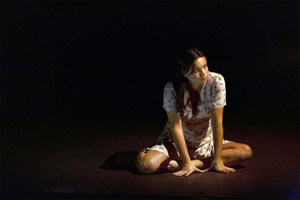 Zoe Terakes in A View from the Bridge (photograph by Pia Johnson)
