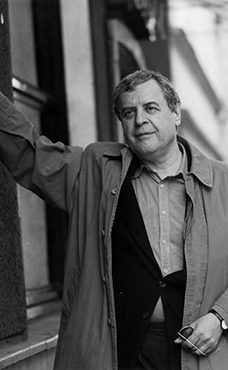 ''Come Closer and Listen': A tribute to Charles Simic (1938-2023)', by Jelena Dinić