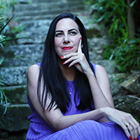 Sarah Holland-Batt