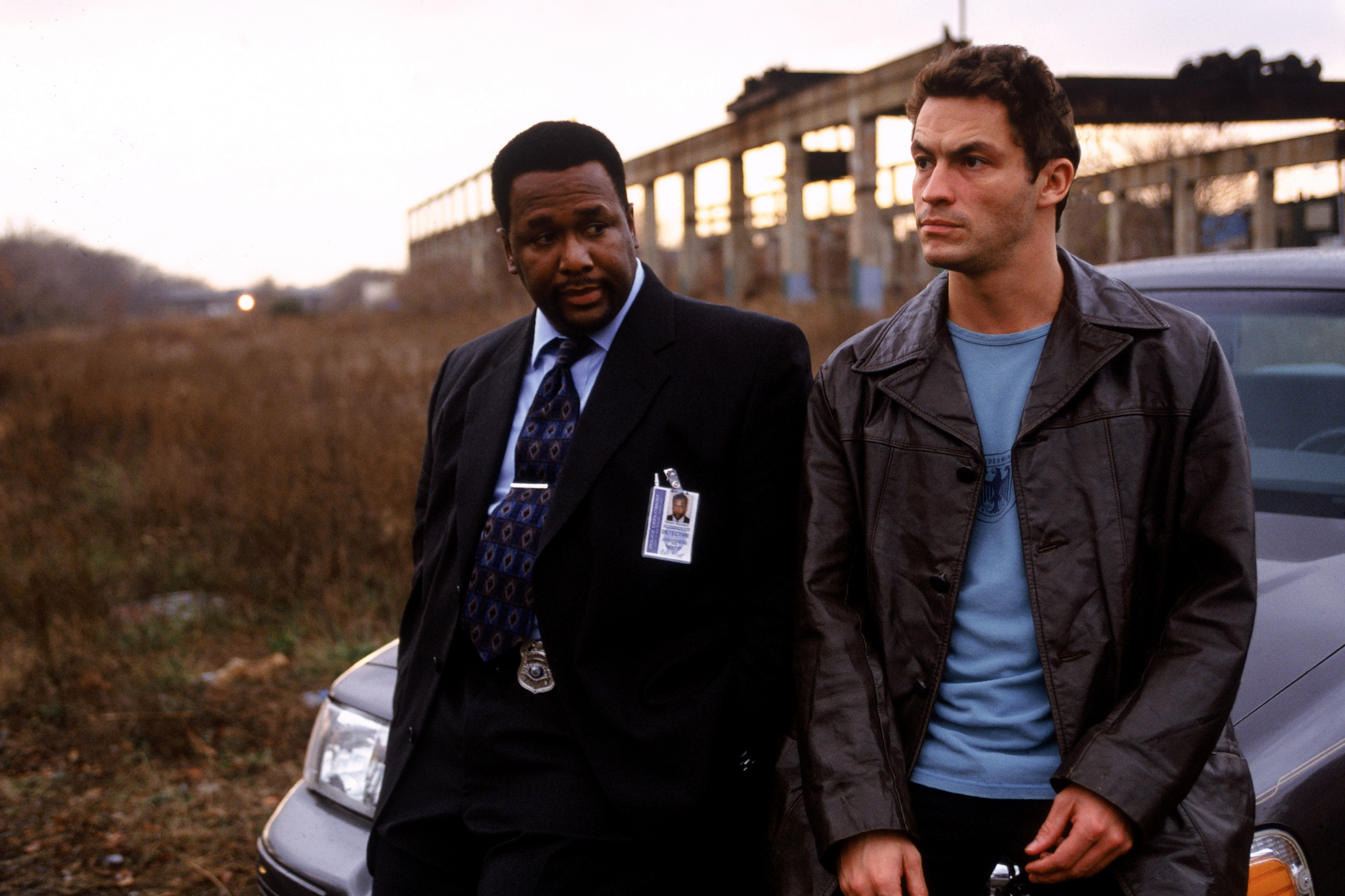 Detective Willaim 'Bunk' Moreland (Wendell Pierce) and Detective James 'Jimmy' McNulty (Dominic West) in The Wire (HBO)
