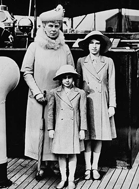 Queen Mary with Princess Elizabeth and Margaret ABR Online