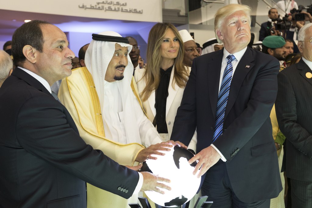 President of Egypt Abdel Fattah el Sisi, King Salman of Saudi Arabia, Melania Trump, and Donald Trump in May 2017 (photo by The White House)