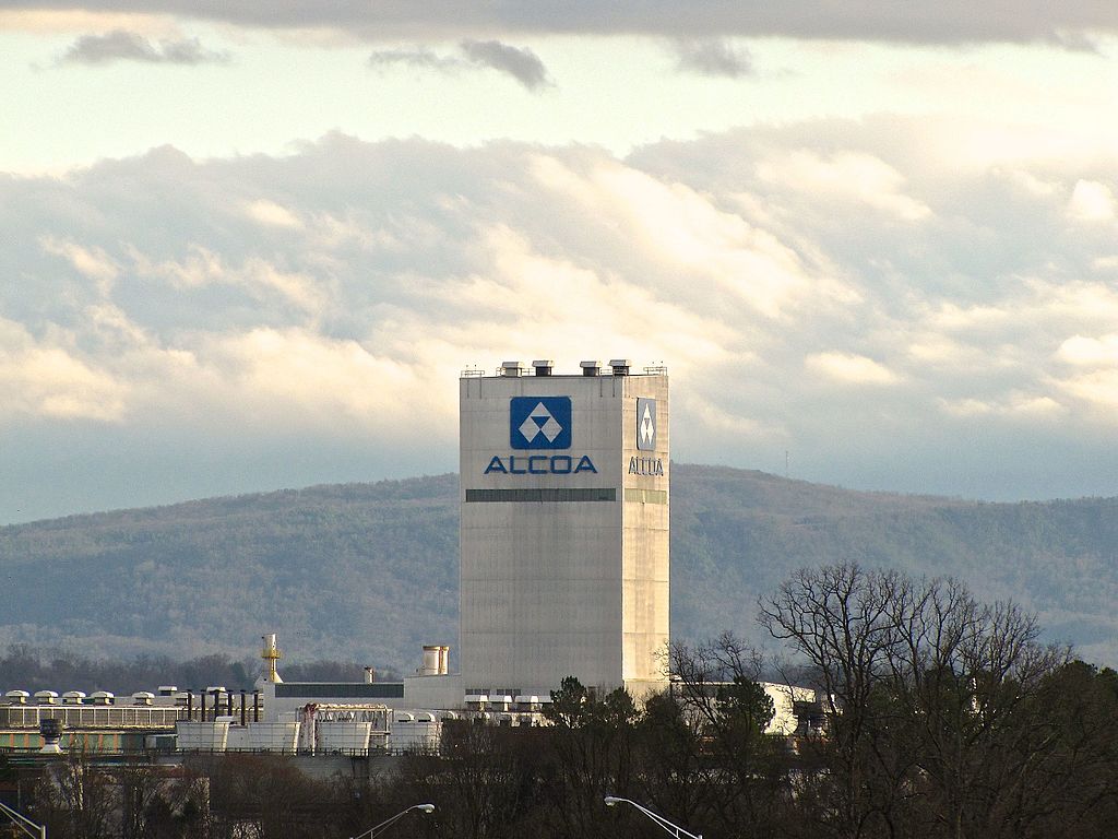 The Continuous Cold Mill tower at Alcoa's North Plant in Tennessee, United States (photo by Brian Stansberry via Wikimedia Commons)
