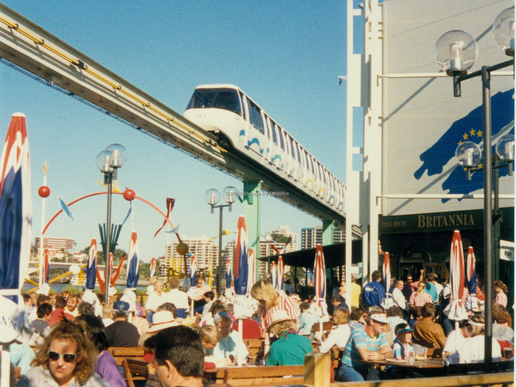 The free Monorail at Expo 88 held in Brisbane from April to October 1988. (Photo by Lance)