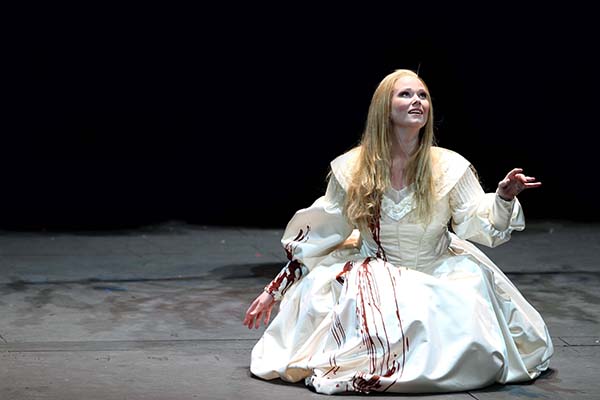 Jessica Pratt in Lucia di Lammermoor  Marcello Orselli smaller