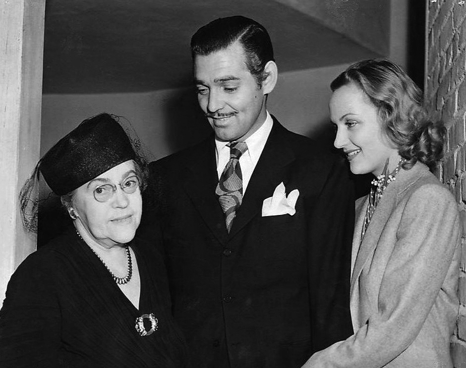 Clark Gable and Carole Lombard with her mother, Elizabeth Peters, after the film stars' elopement in 1939 (Acme News Photo)