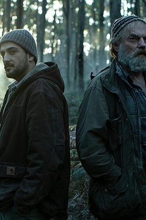 Phoenix Raei as Dan and Hugo Weaving as Mit (photograph courtesy of Bonsai Films and by Sarah Enticknap).