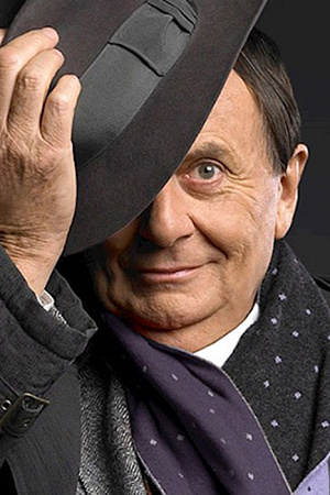 Barry Humphries 