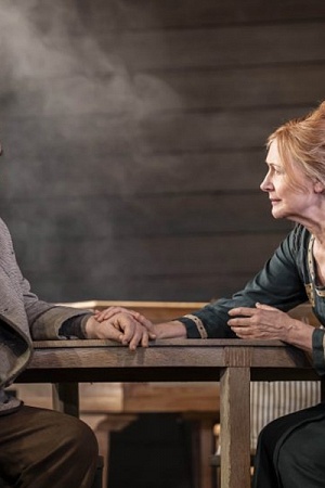 Brian Cox as James Tyrone Sr. and Patricia Clarkson as Mary Cavan Tyrone (photograph by Johan Persson)