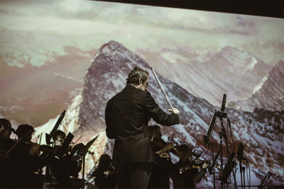 ‘Mountain’ performed by the Australian Chamber Orchestra (photograph by Maria Boyadgis)