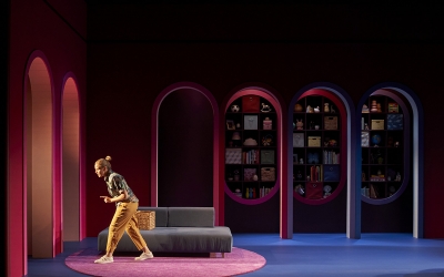 ‘Girls &amp; Boys’: Speechifying violence in Dennis Kelly’s one-woman show