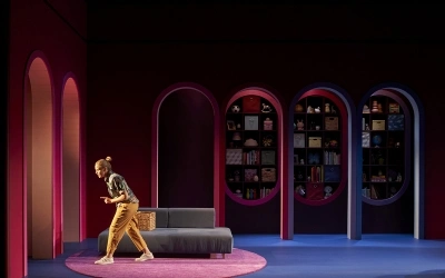 ‘Girls &amp; Boys’: Speechifying violence in Dennis Kelly’s one-woman show