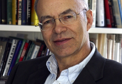 Open page with Peter Singer