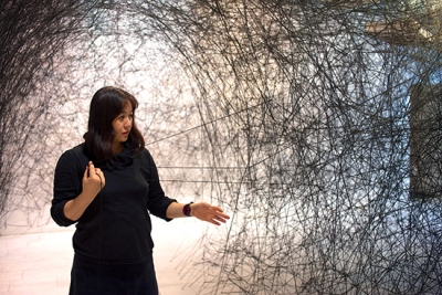 Chiharu Shiota: Absent bodies (Anna Schwartz Gallery)