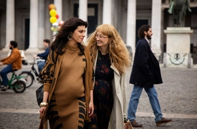 Irene Maiorino as Lila and Alba Rohrwacher as Elena Lenù (courtesy of SBS On Demand)